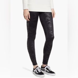 SPANX Camouflage Leggings